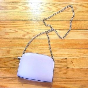 Gold Chain Cross Body Handbag 👜
